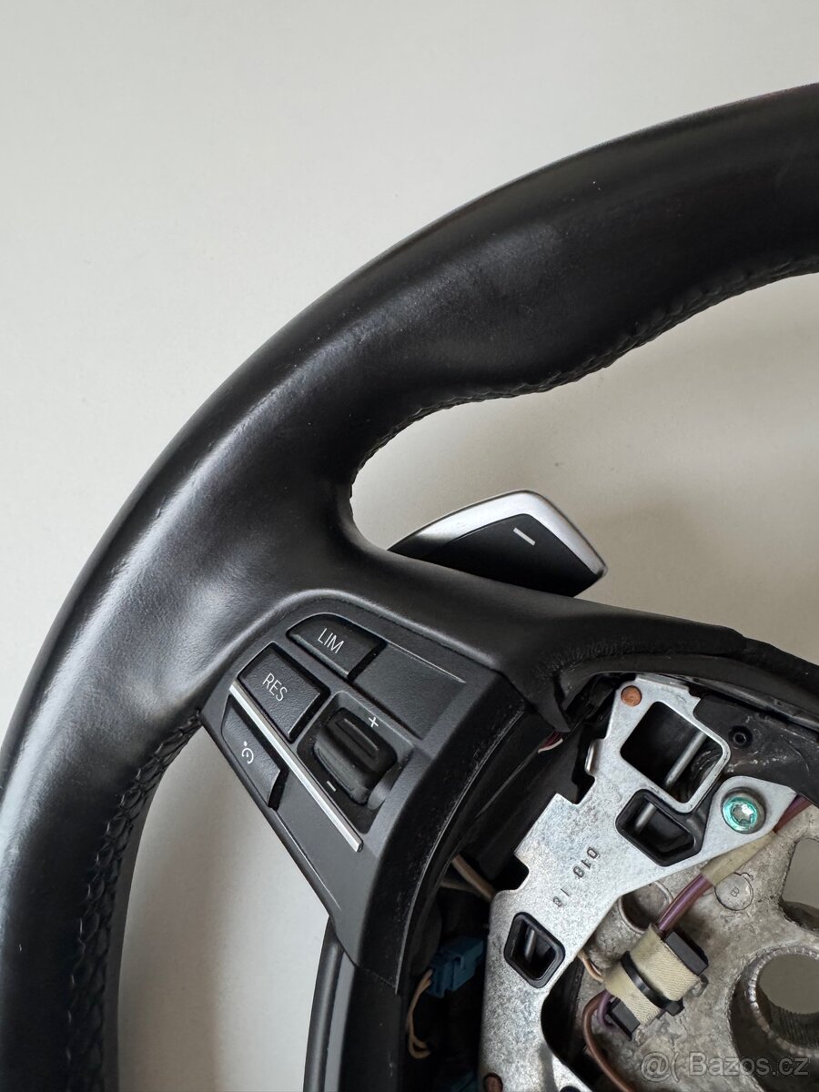 Volant M bmw f10/f11 - 3