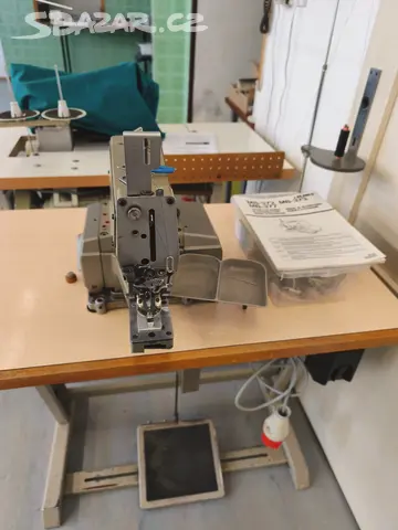 Šicí stroj - knoflíkovačka - 3