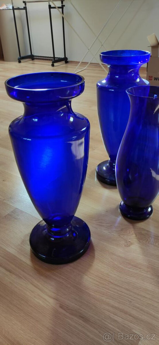 Modré vázy - 3
