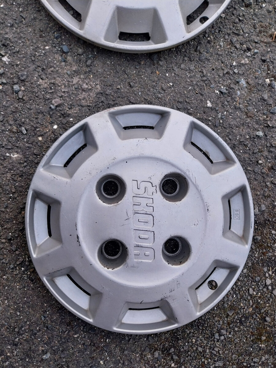 Poklice Škoda 120 - 3