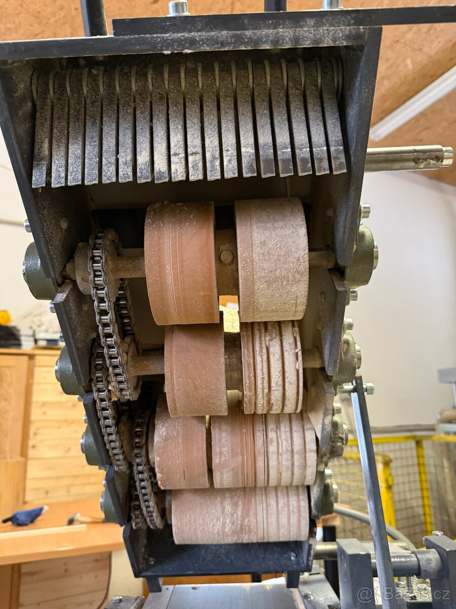 Kusing rozmitací pila RP 200 - 3