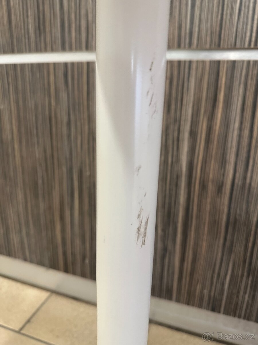 Psací stůl IKEA - 3