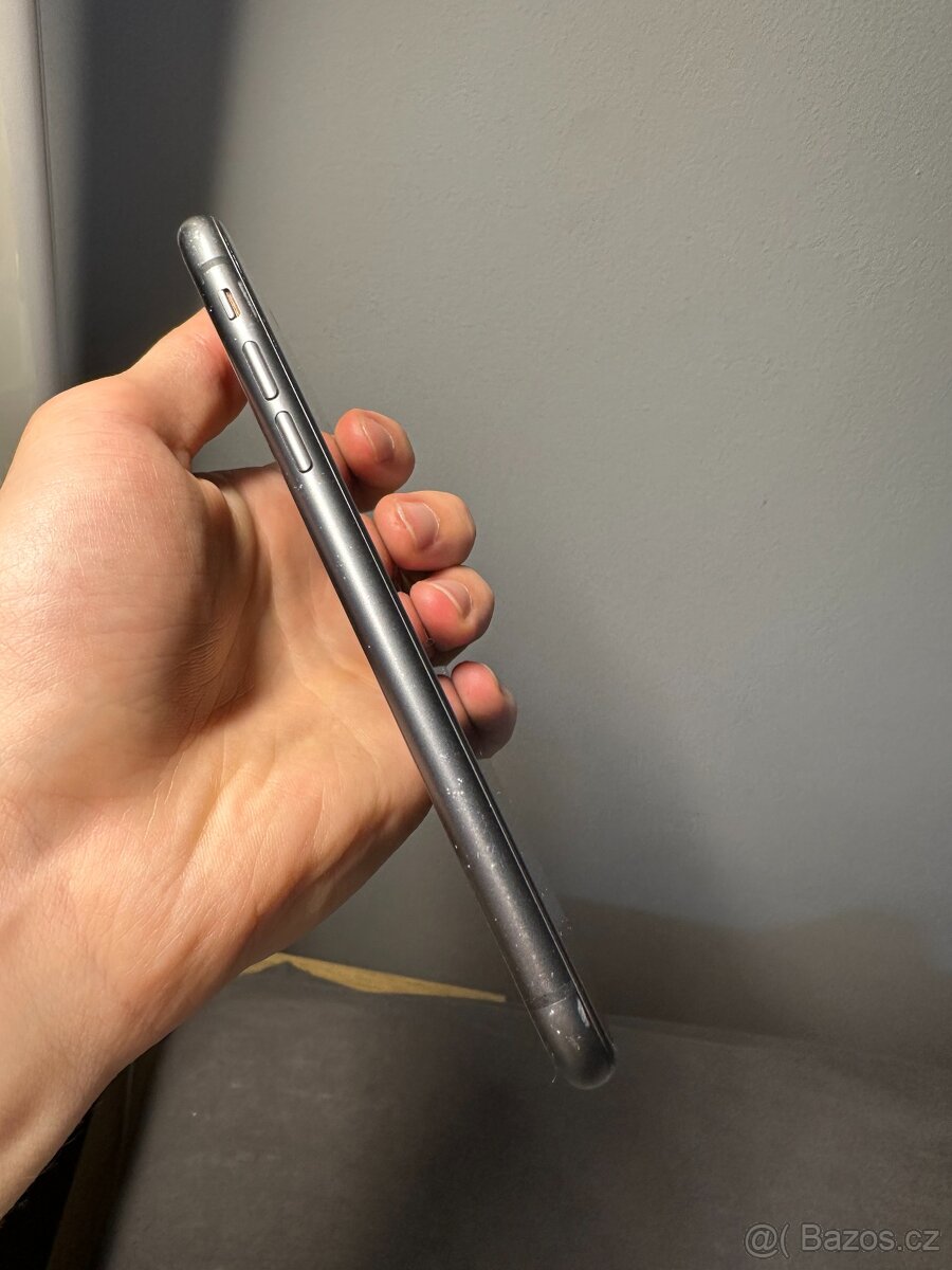 Apple iPhone 11 64Gb - 3