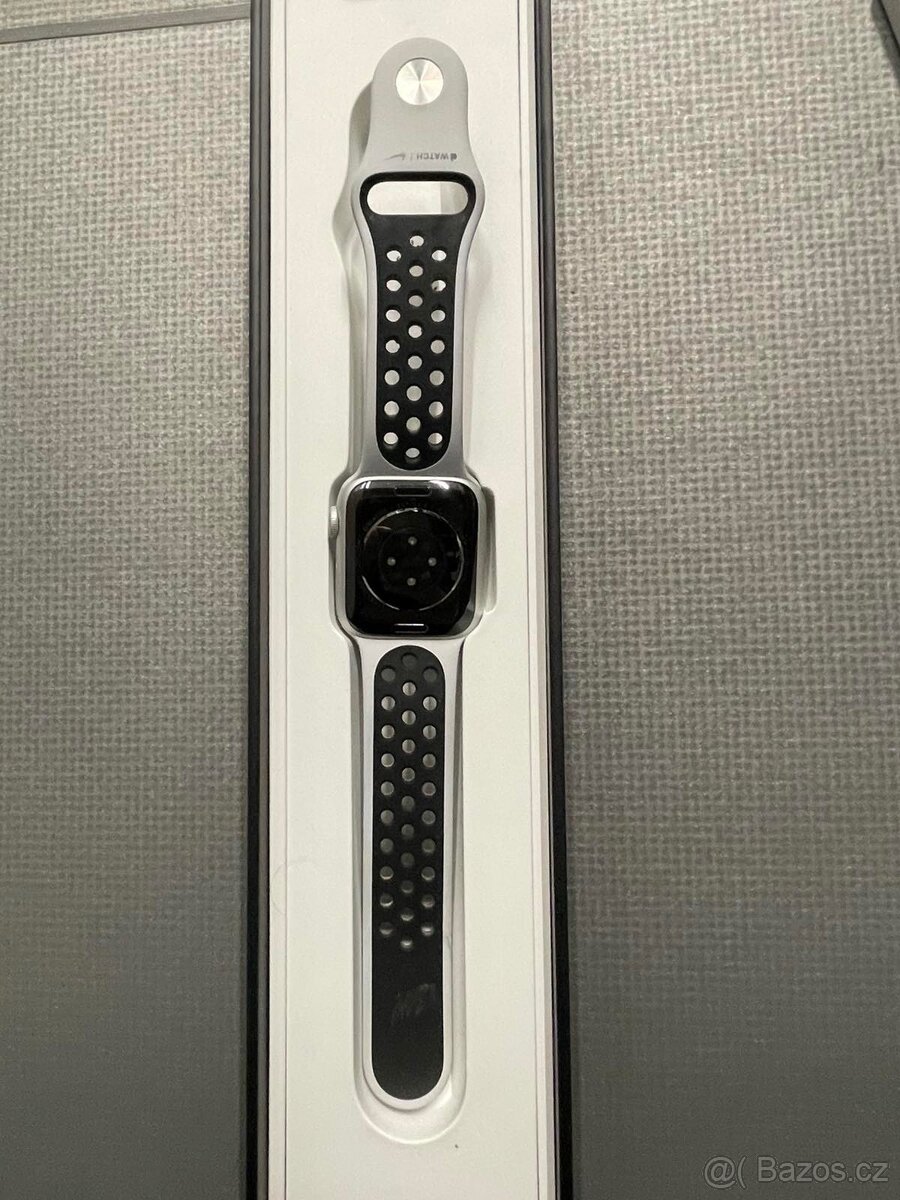 Apple Watch Series 6 - 3