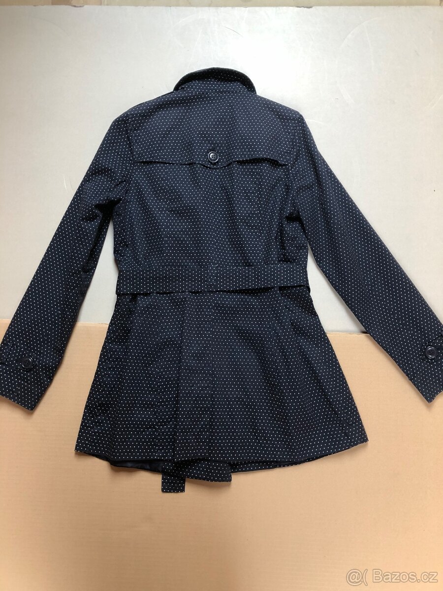 Dámský puntíkovaný černobílý kabátek - 3
