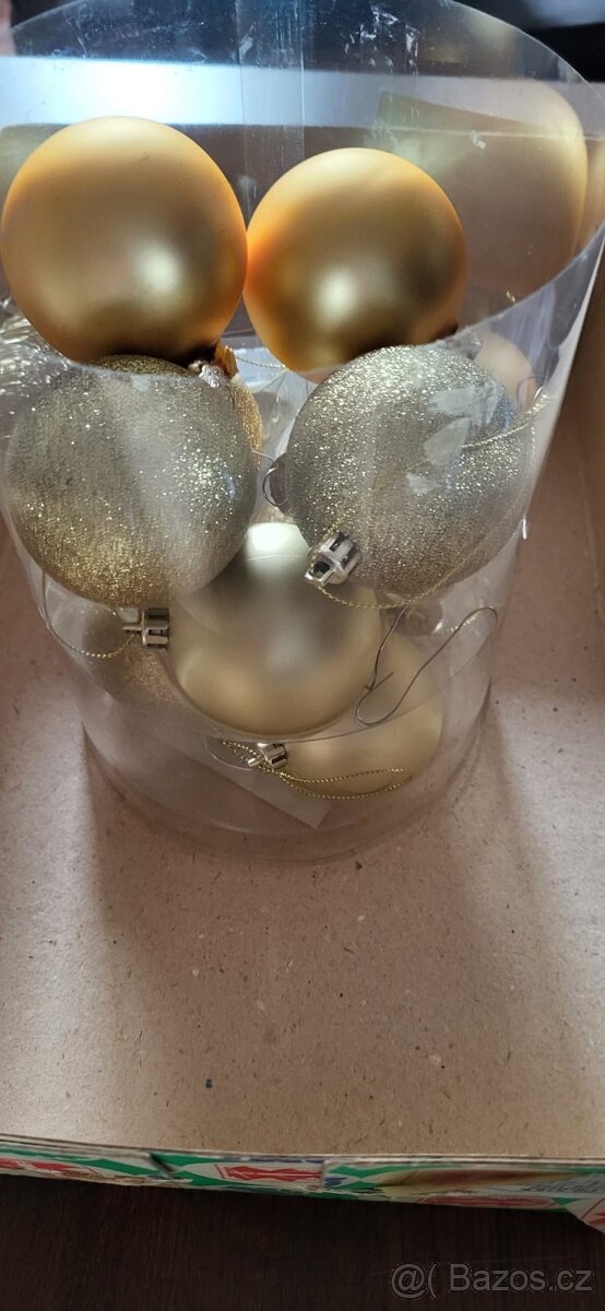 Umělý vánoční stromek – cca 120 cm, skladný, v super stavu - 3