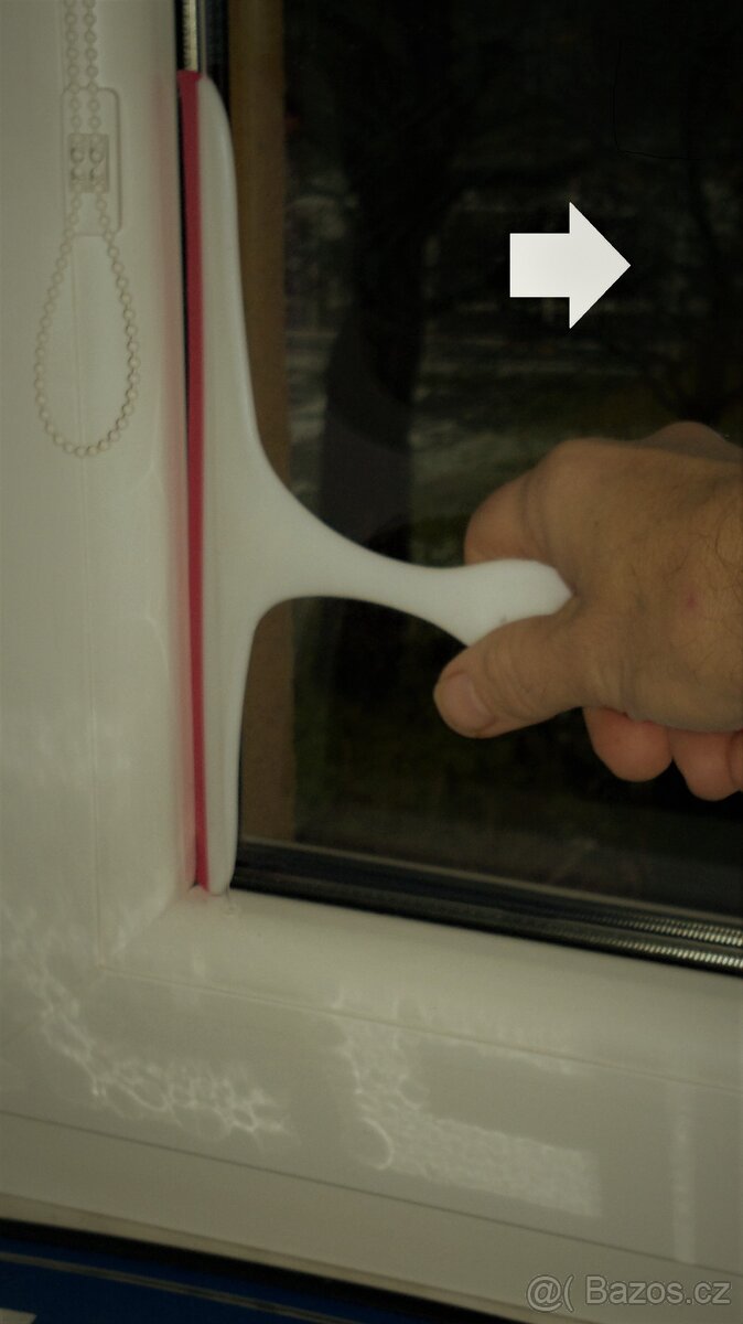 Stěrka pro plastová okna s žaluziemi / ORLOVÁ - 3