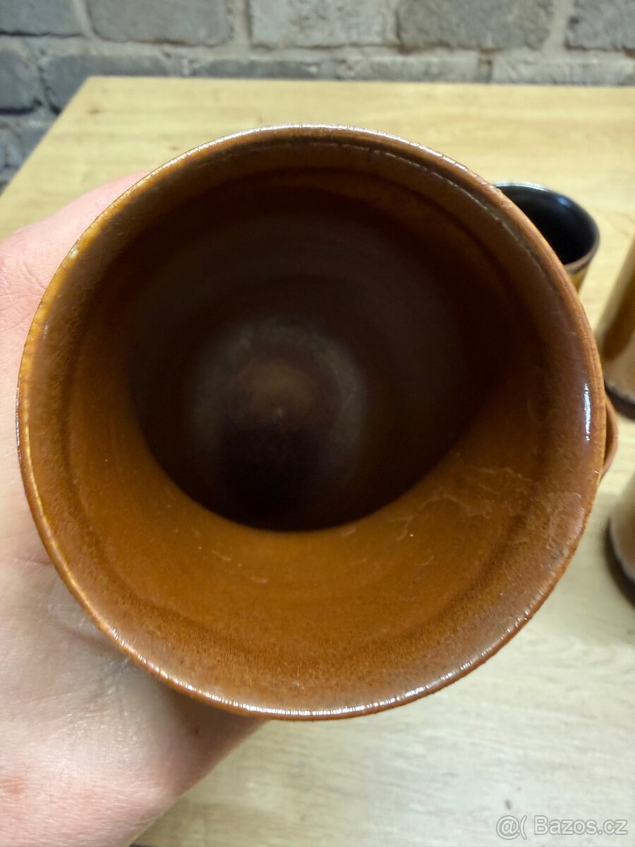 Sada 6 kameninových hrnků v hnědé glazuře - 3