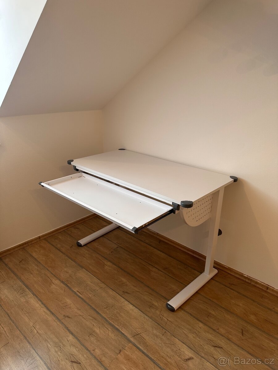 Dětský psací stůl - 3