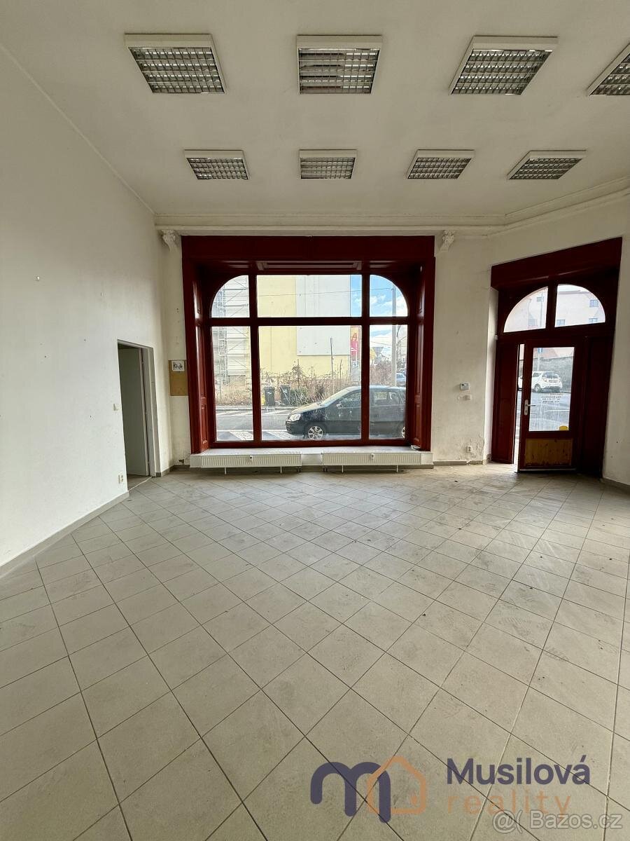 Pronájem obchodního prostoru 65 m2 - 3