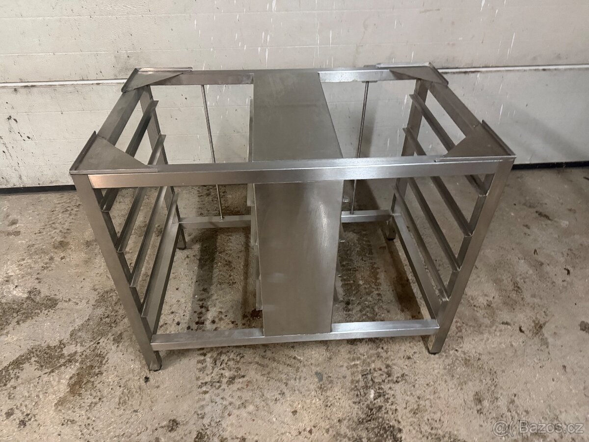 Nerezový podstavec pod konvektomat - 3