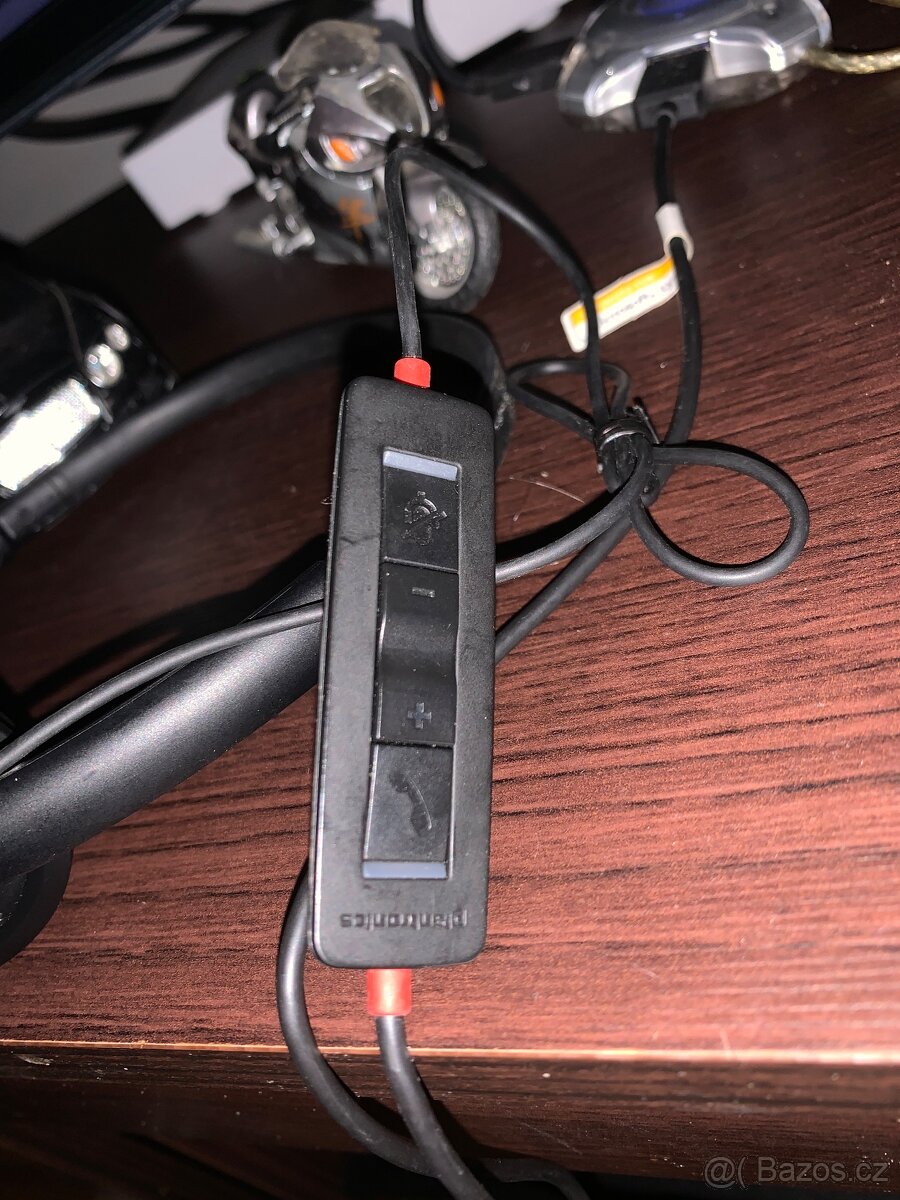 Prodam sluchátka Plantronics C320M. - 3