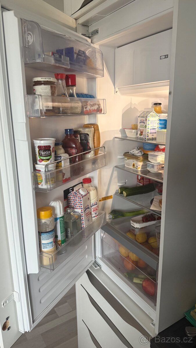 Vestavěná lednička 122cm whirlpool ARG 8612A+ - 3