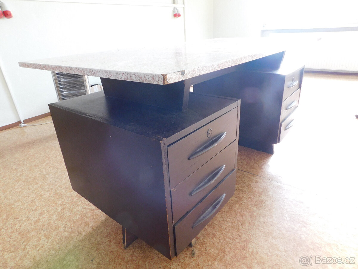 Stůl kancelářský dřevěný - 3