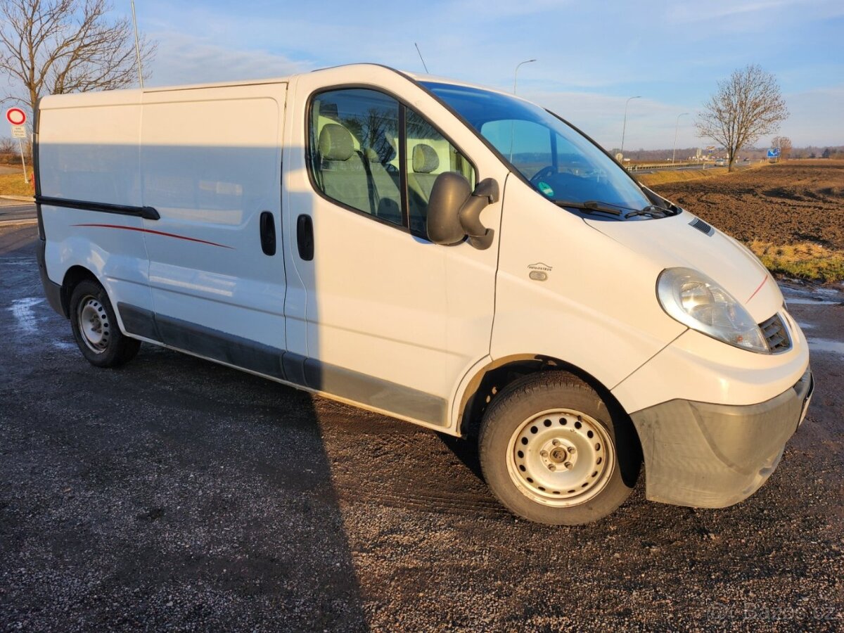 Renault Trafic 2.0 TDCI - 3