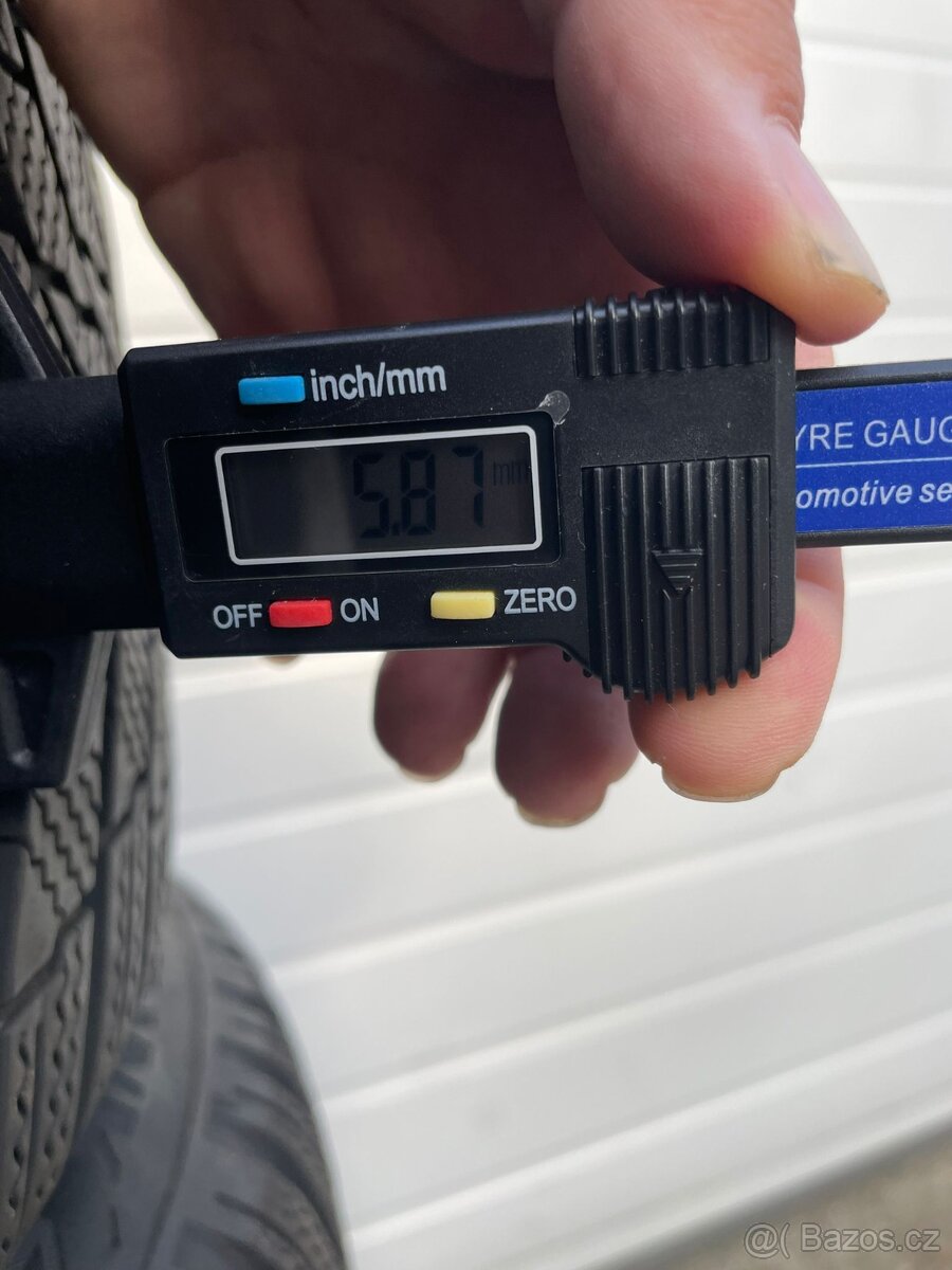 FIRESTONE WINTERHAWK 4 - 3