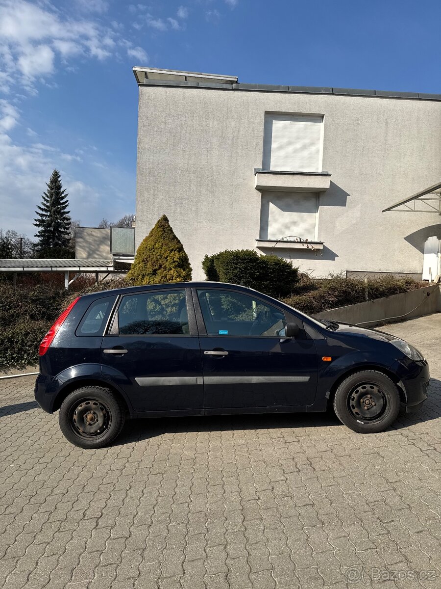 Ford Fiesta - 3