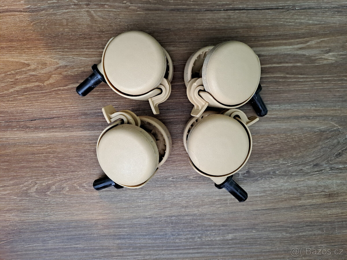 postýlka, pult a skříň Puppolina Olina - 3