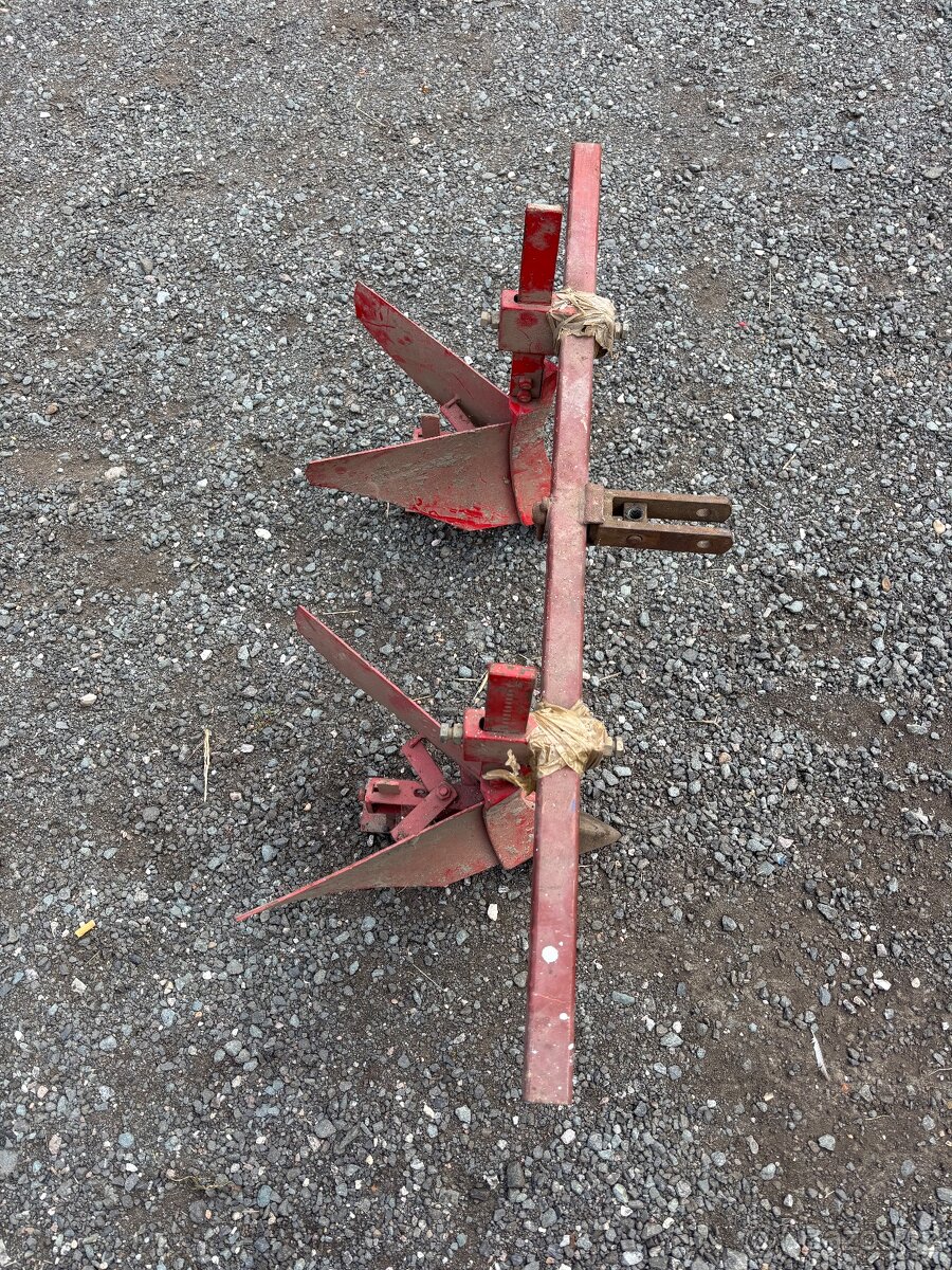 Hrobkovač a Řádkovač na brambory - 3