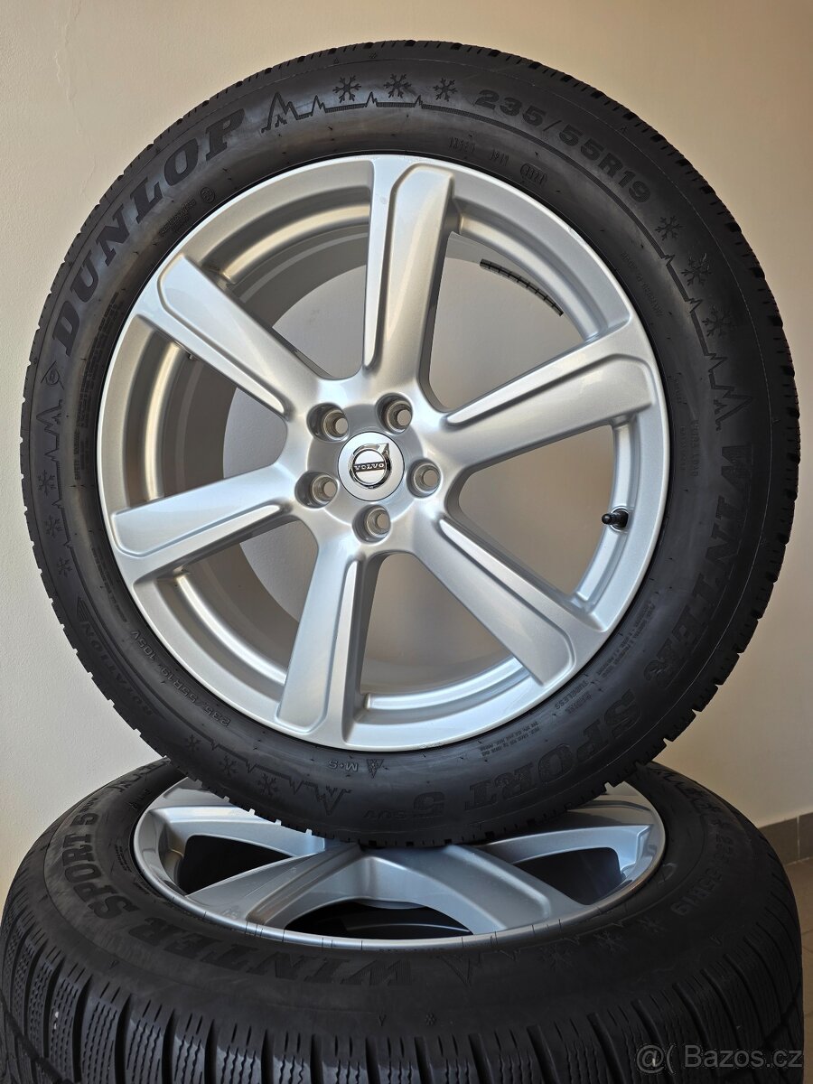 Orig. Volvo XC90 Zimní Dunlop 235/55/19 Top