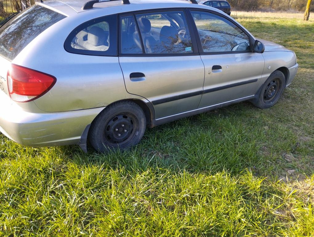 Kia Rio 1,3 - 3