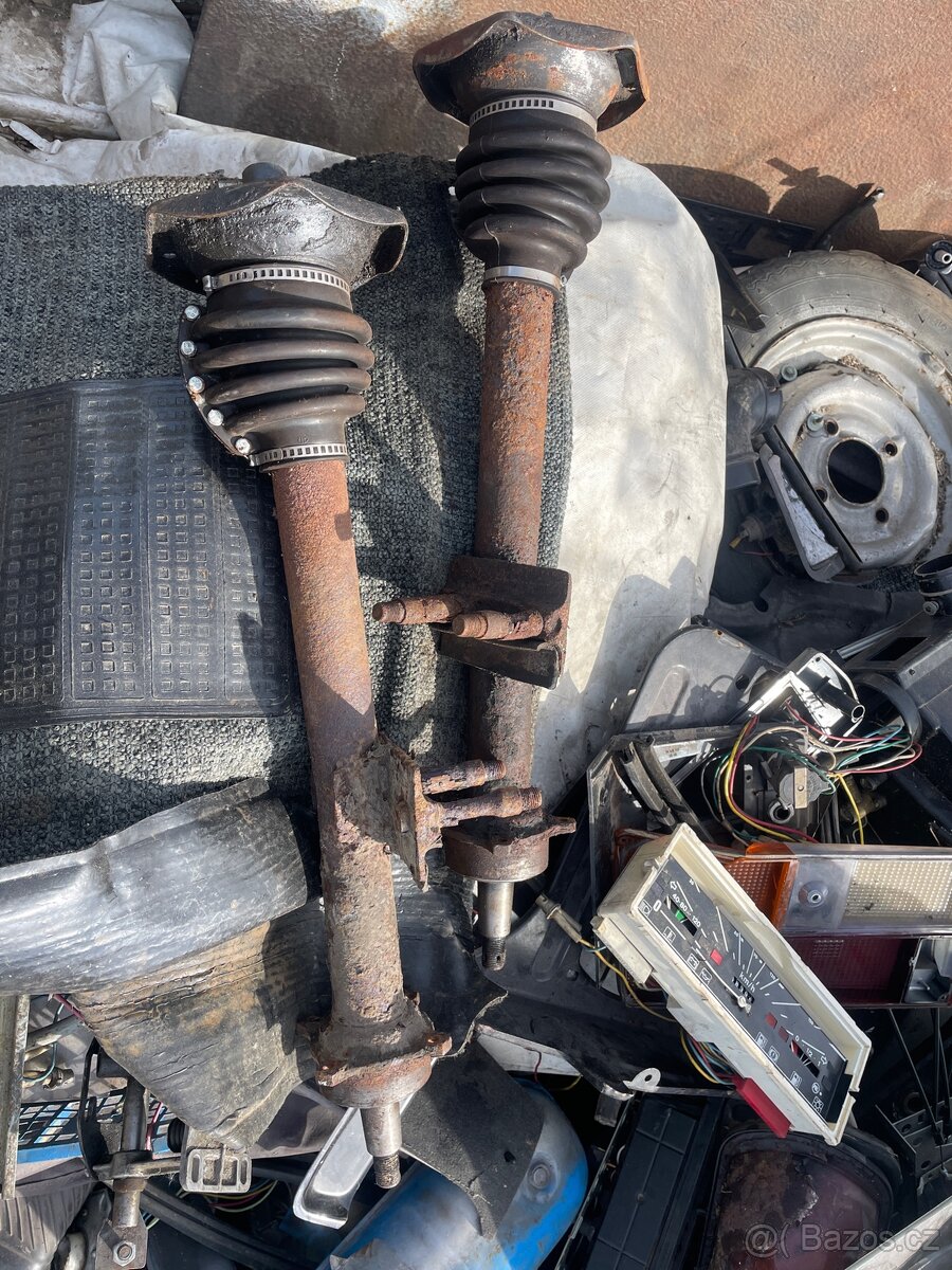 Škoda 120 , 105 - 3