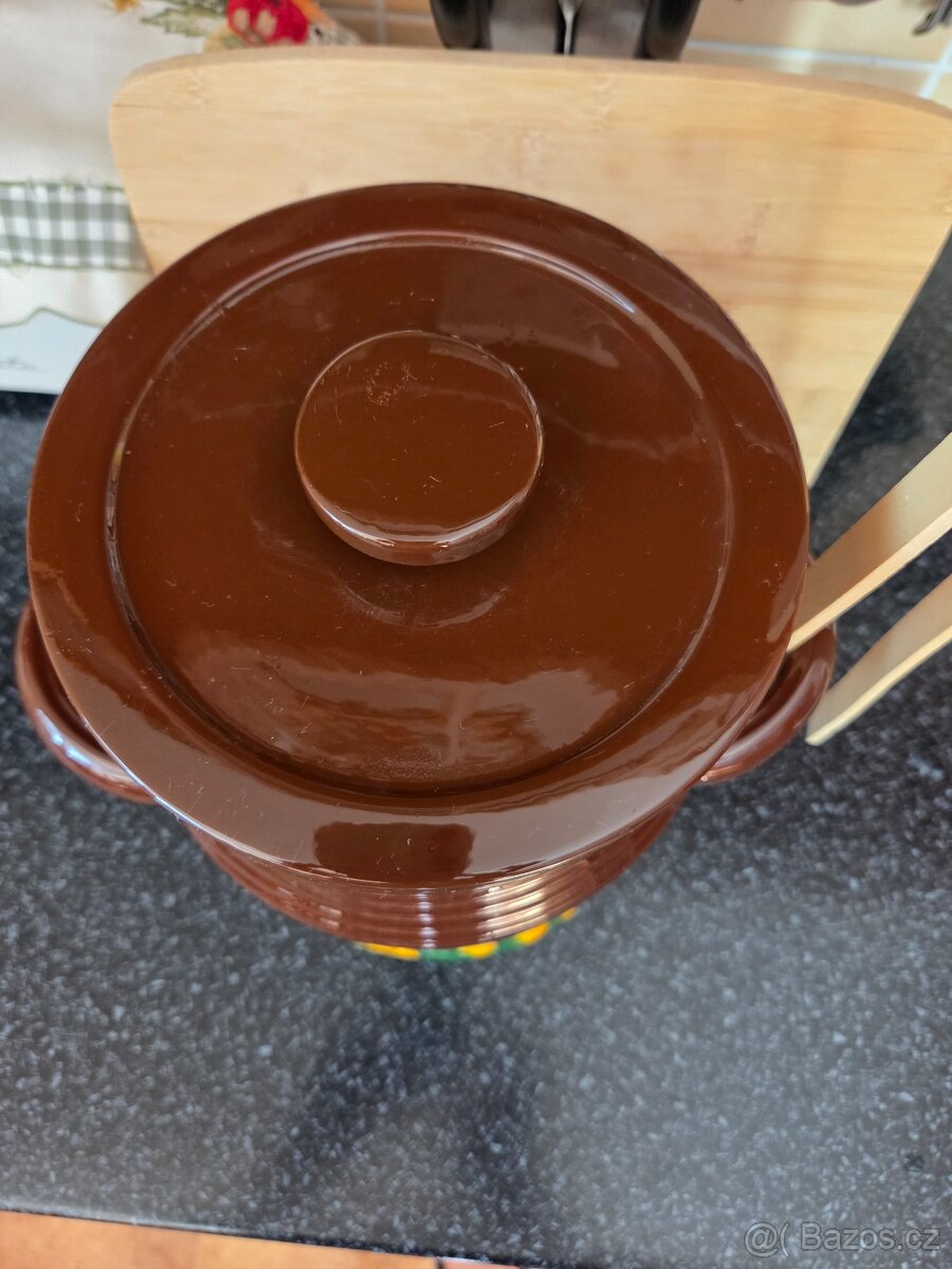 Keramický hrnec. - 3
