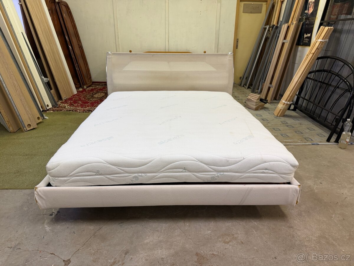 Postel 160x200 s matrací - 3