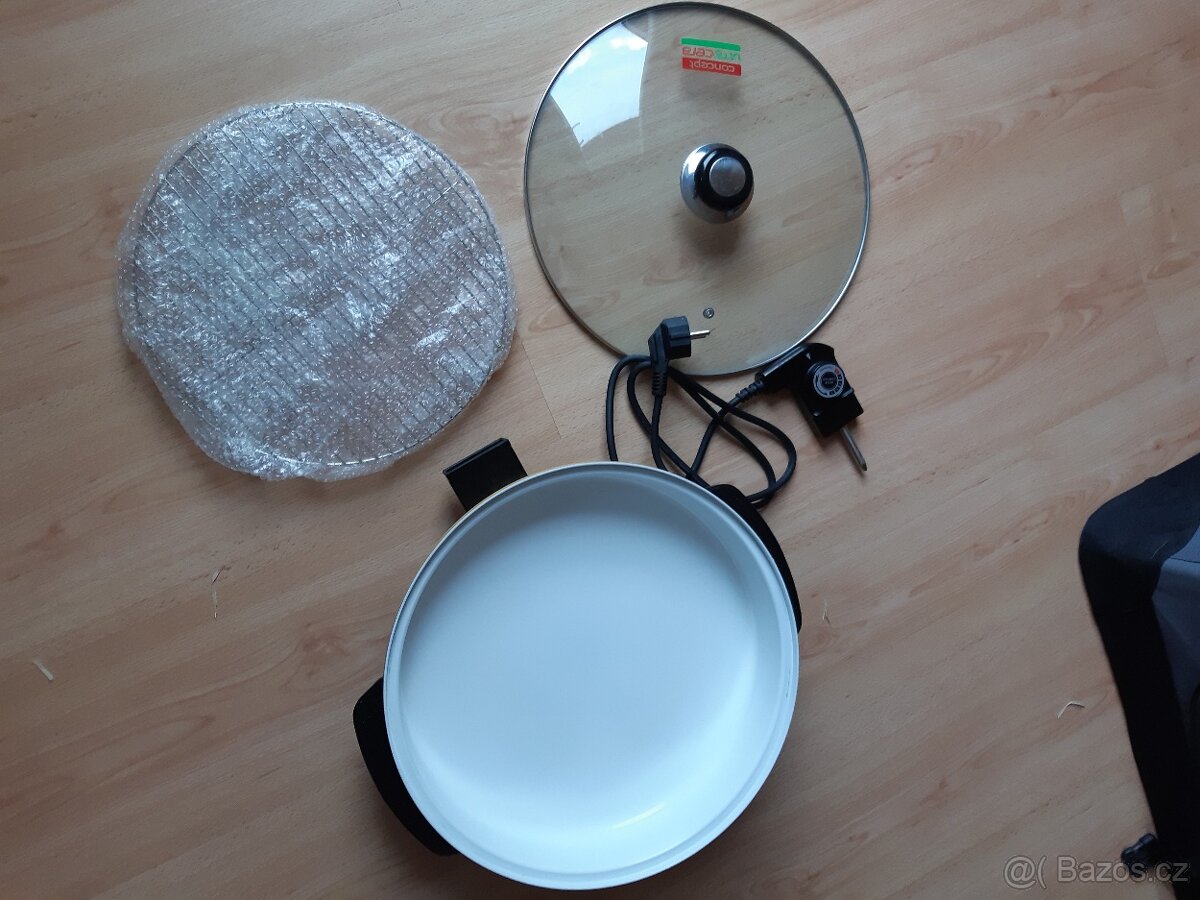 Elektrická pečící pánev VITACERA - 3