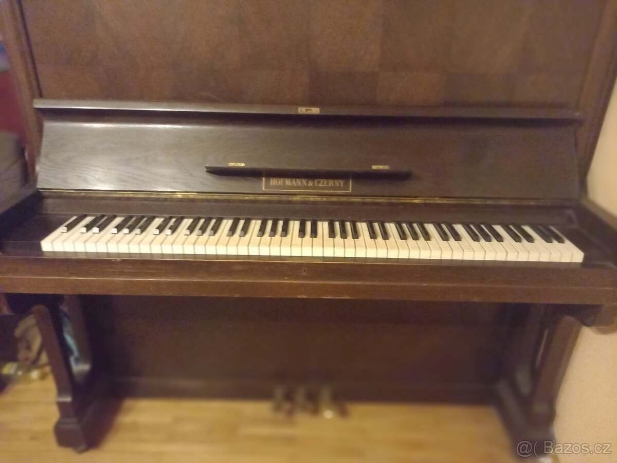 Prodám pianino ze 30.let - 3