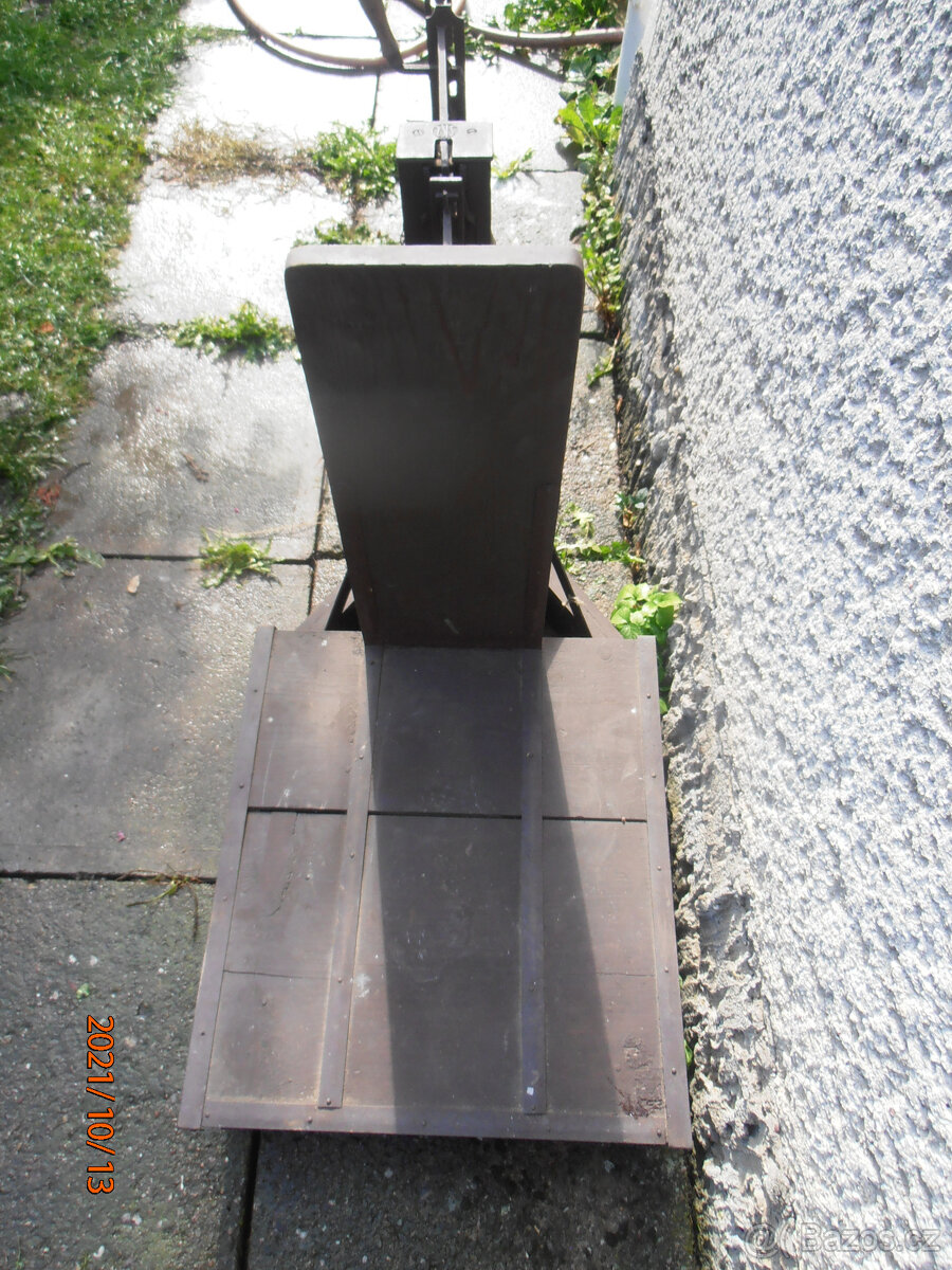 STAROŽITNÁ VÁHA-DECIMÁLKA - 3