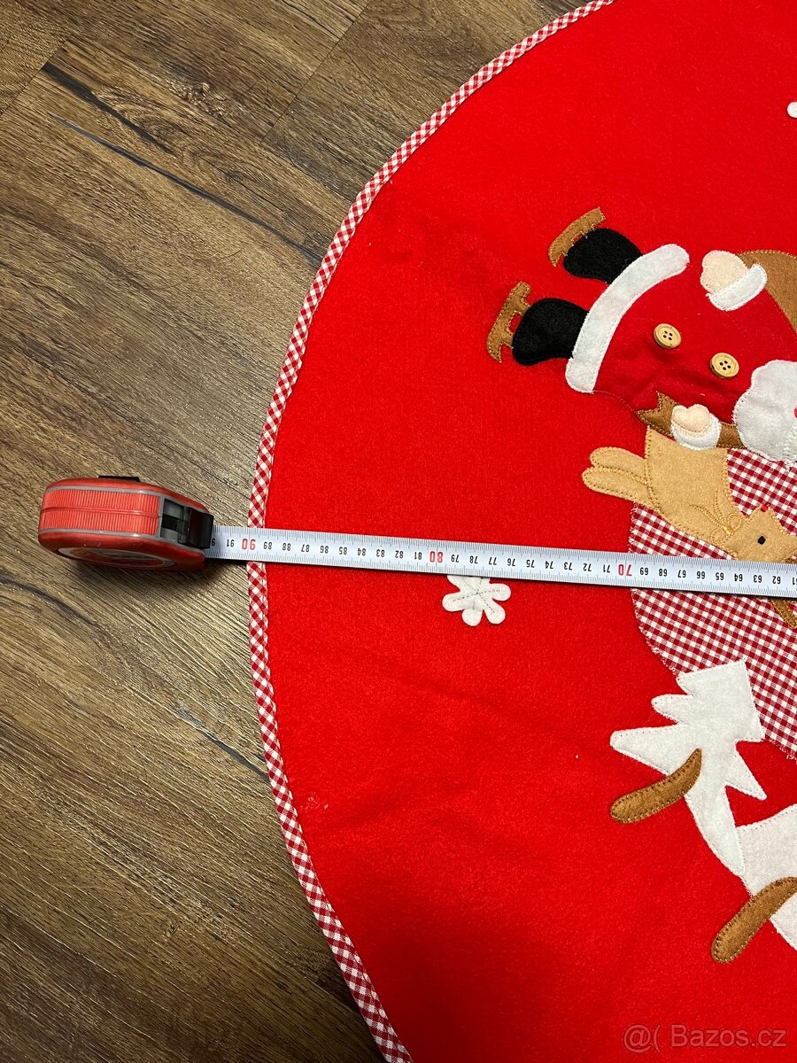 Vánoční látkový koberec pod vánoční stromeček - červený - 3