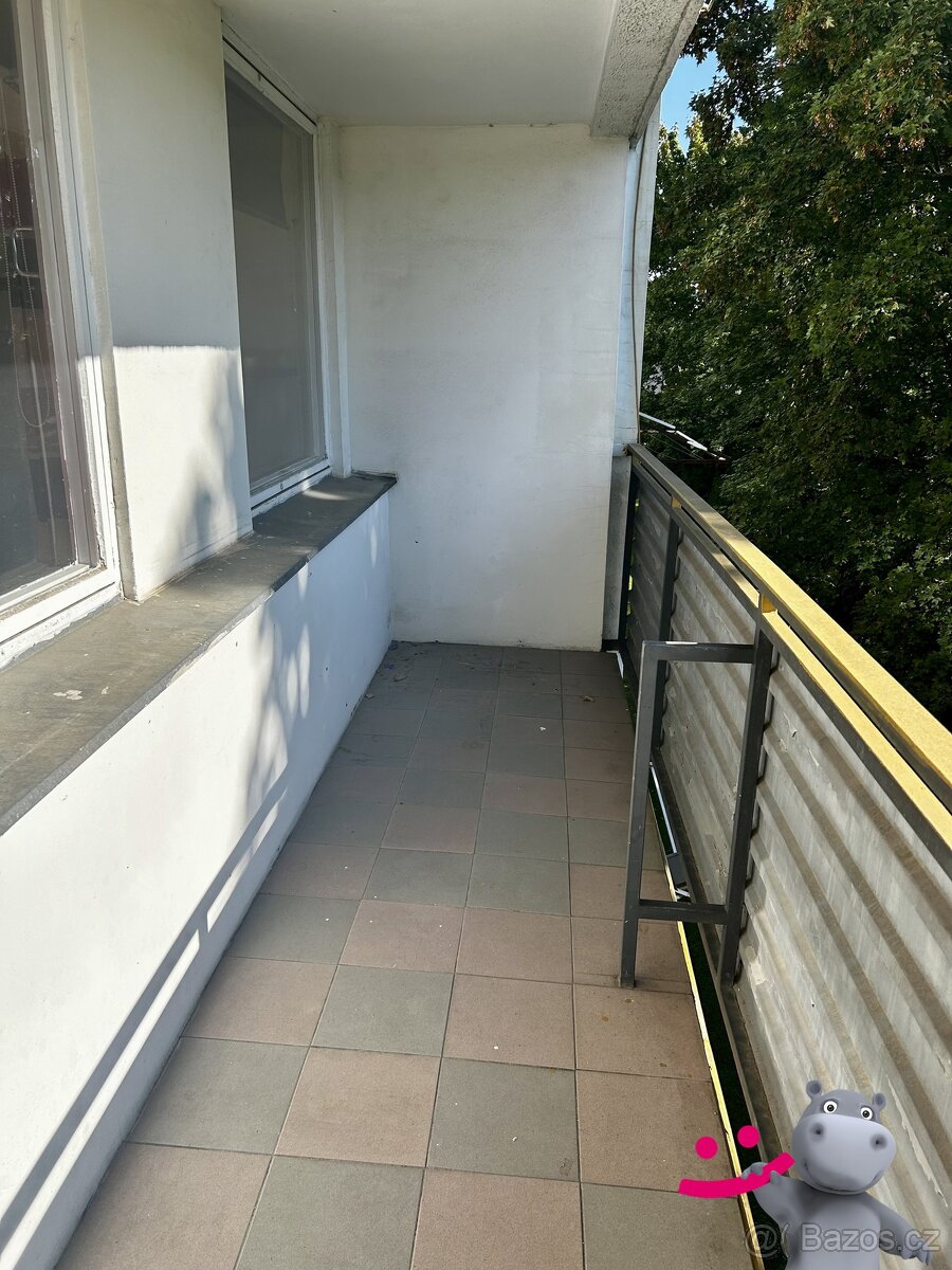 Pronájem 1+kk, 32 m² + lodžie 6 m² – Kladno, U Hvězdy, 2. NP - 3