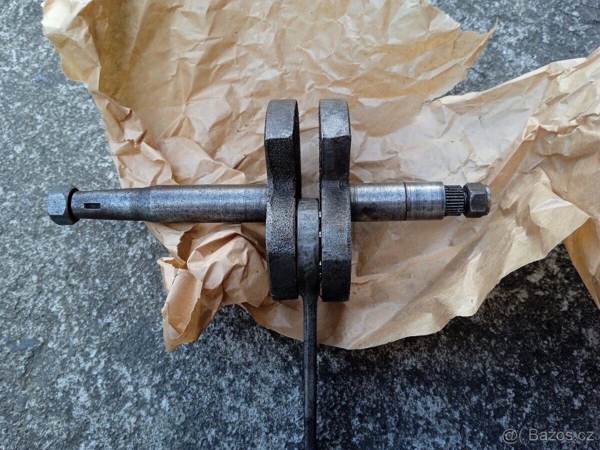 Klika, kdysi zrepasovaná, Stadion S11 a S22 - 3