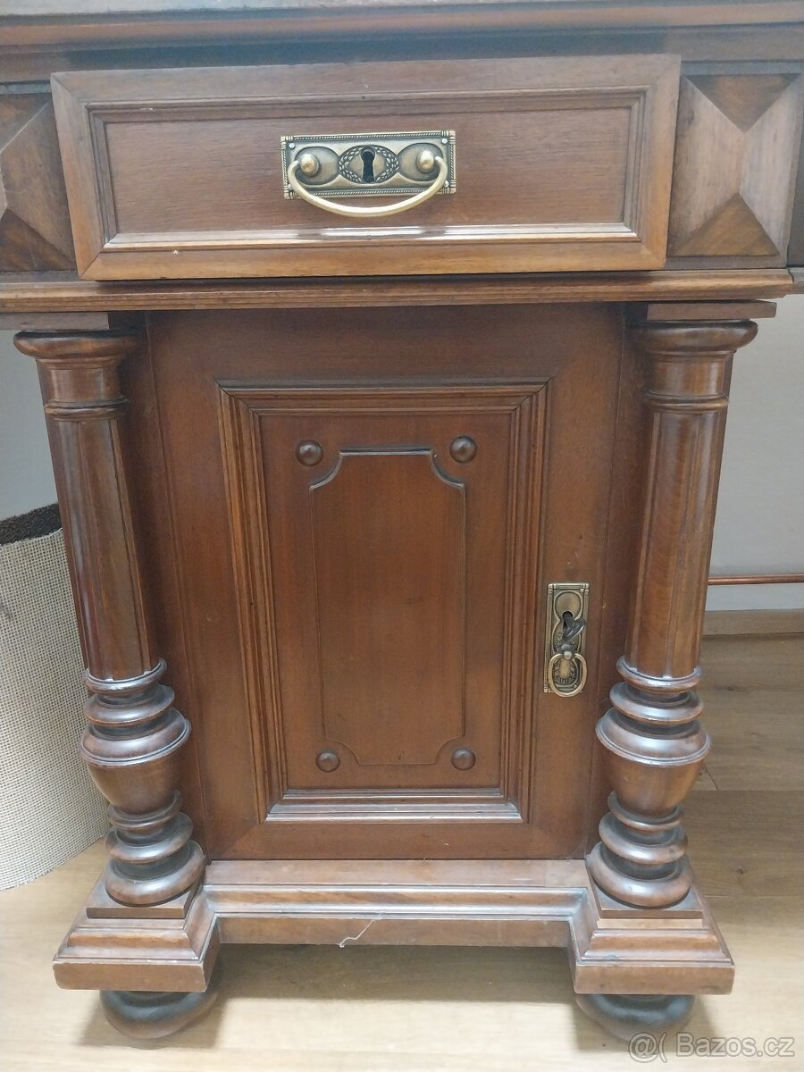 Starožitný psací stůl - zrenovovaný - 3