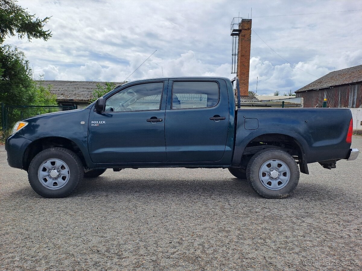 Toyota HILUX 2,5 88 kW
