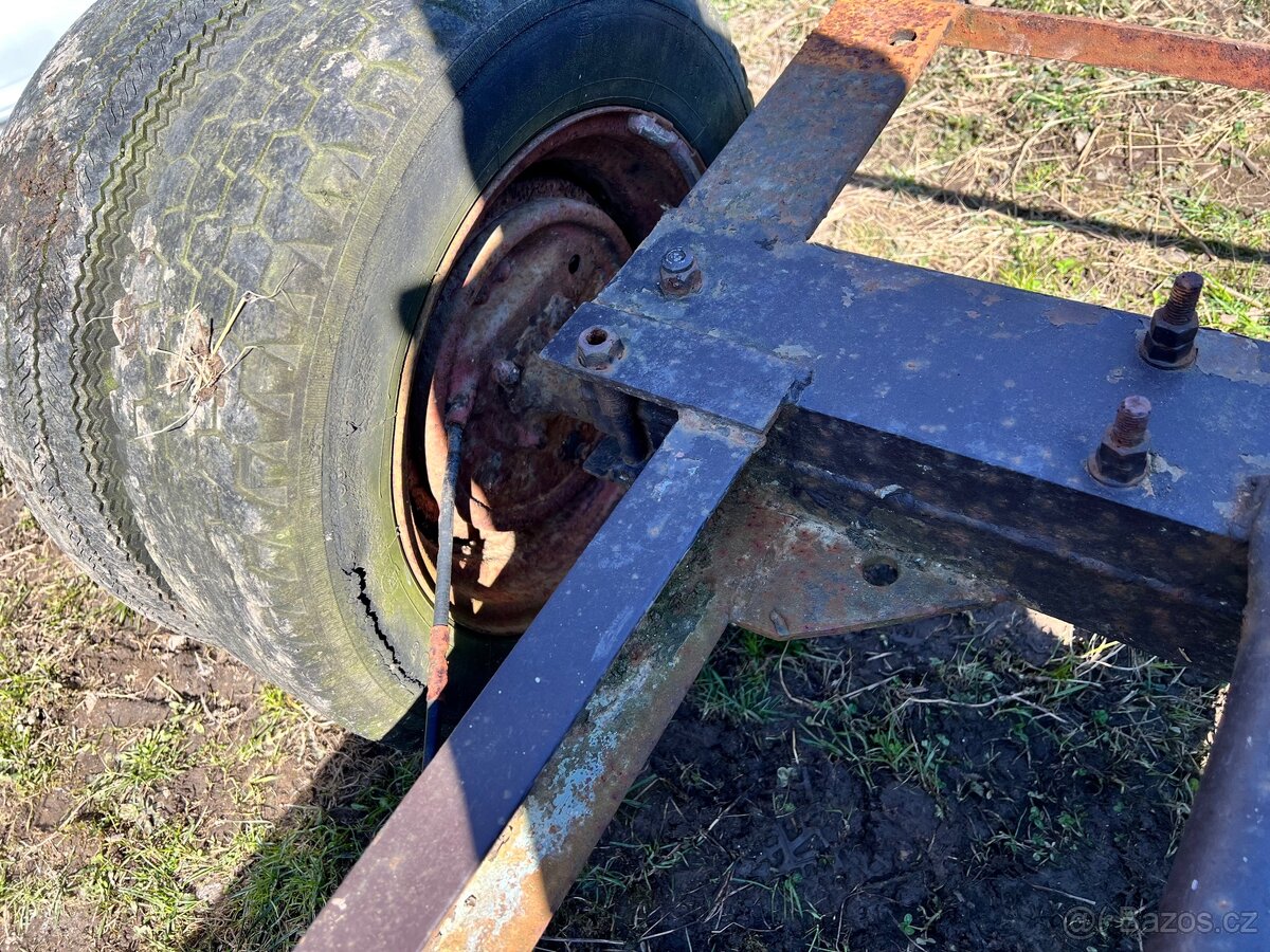 Náprava na vlek - 3