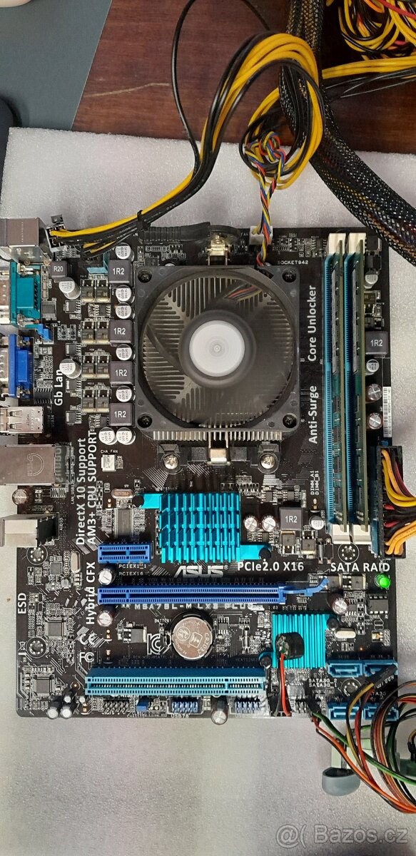 Asus M5A78L-M LX3+ - 3