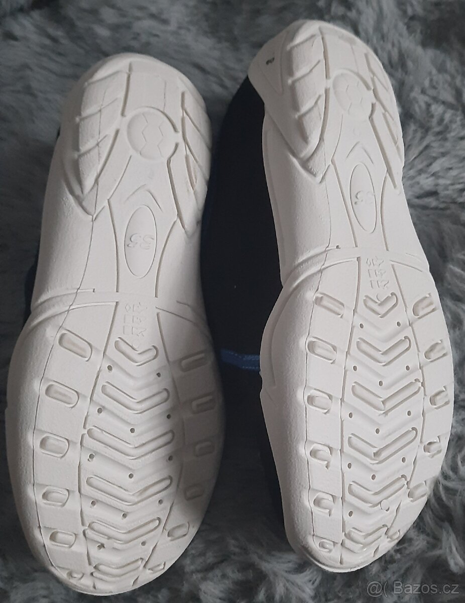 Nové dětské bačkůrky vel. 35 - 3