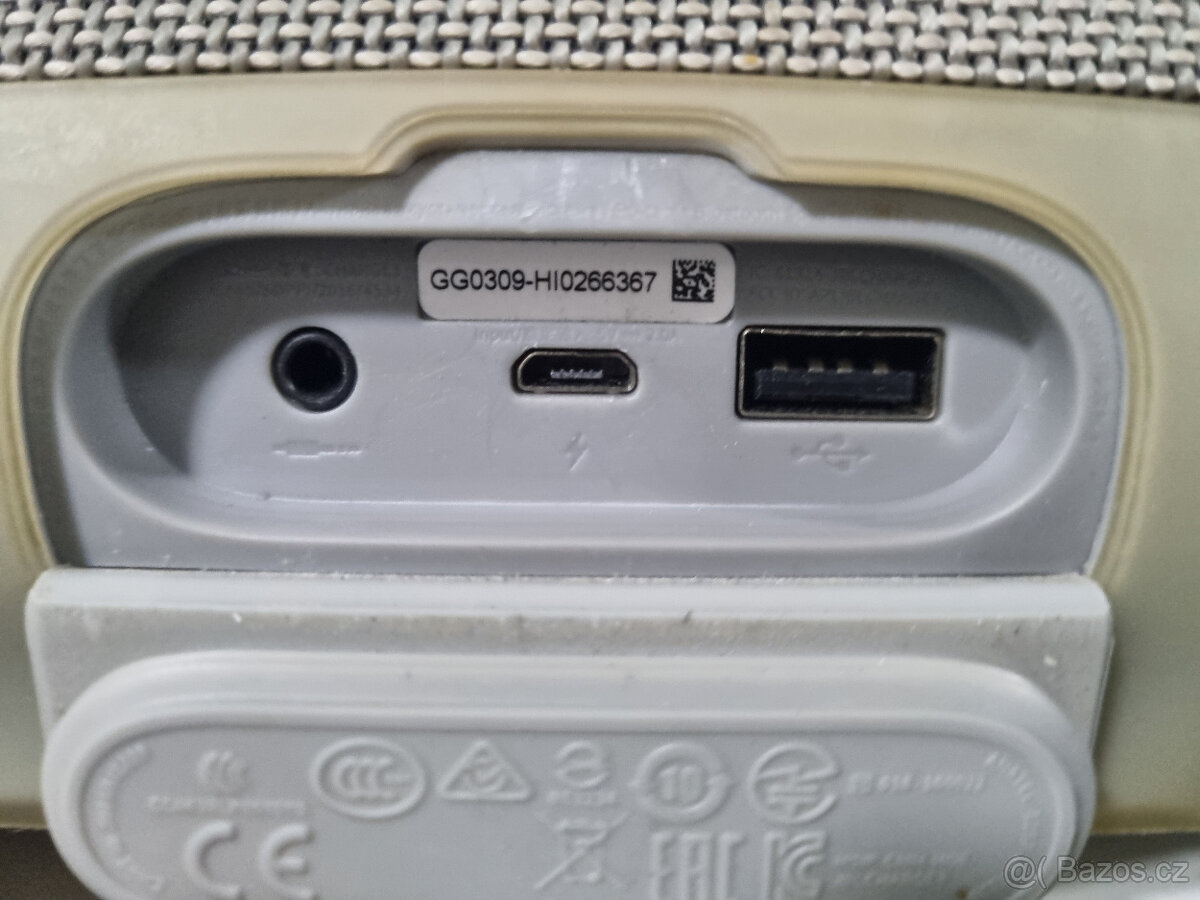 Reproduktor JBL Charge 3-šedý - 3