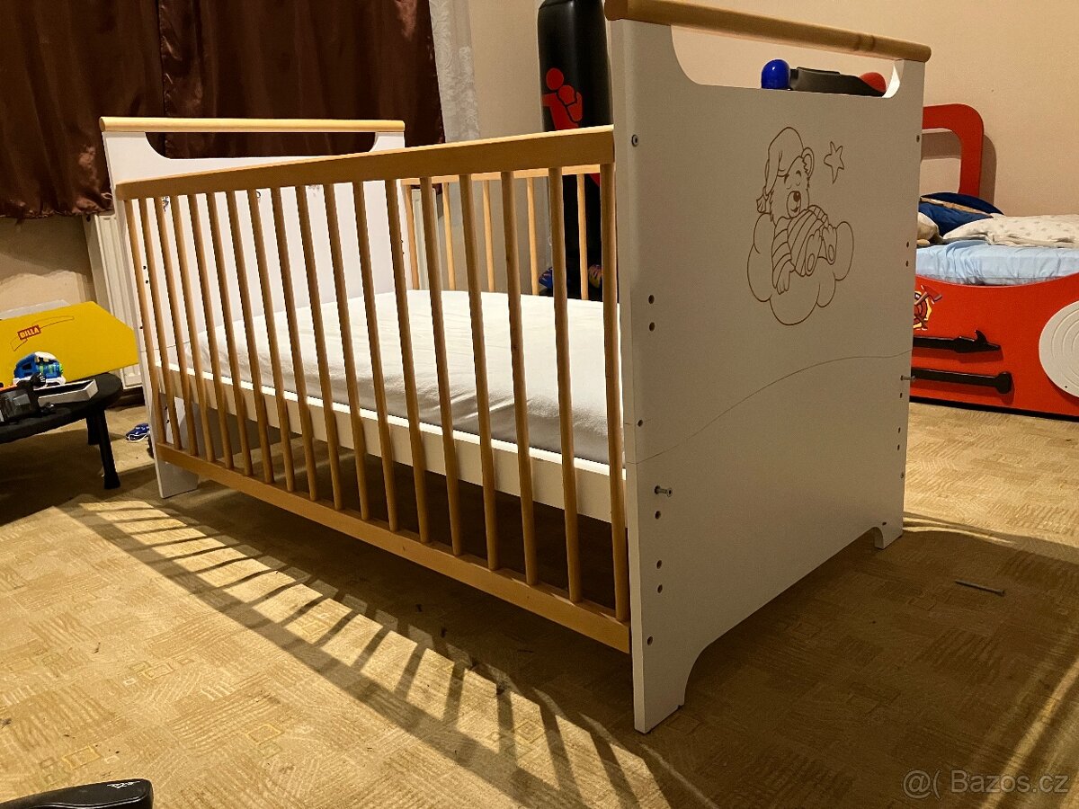 Dětská postýlka. Nastavitelná na 3 polohy - 3
