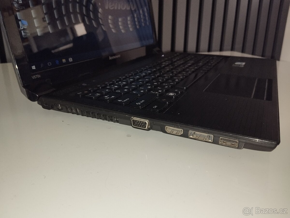 Lenovo V570c - 3