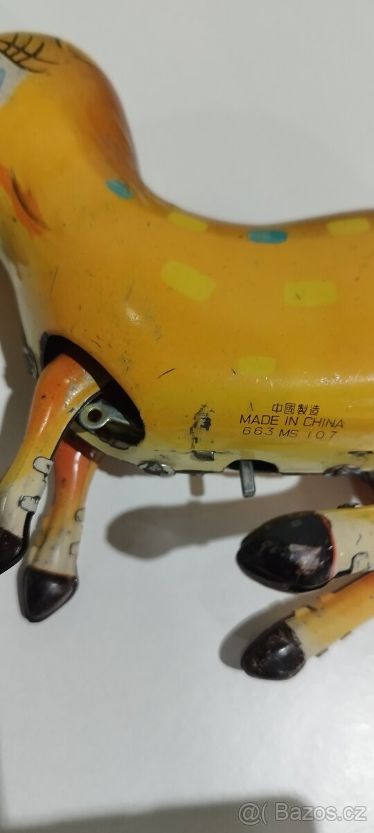 Retro koloušek skákající - 3