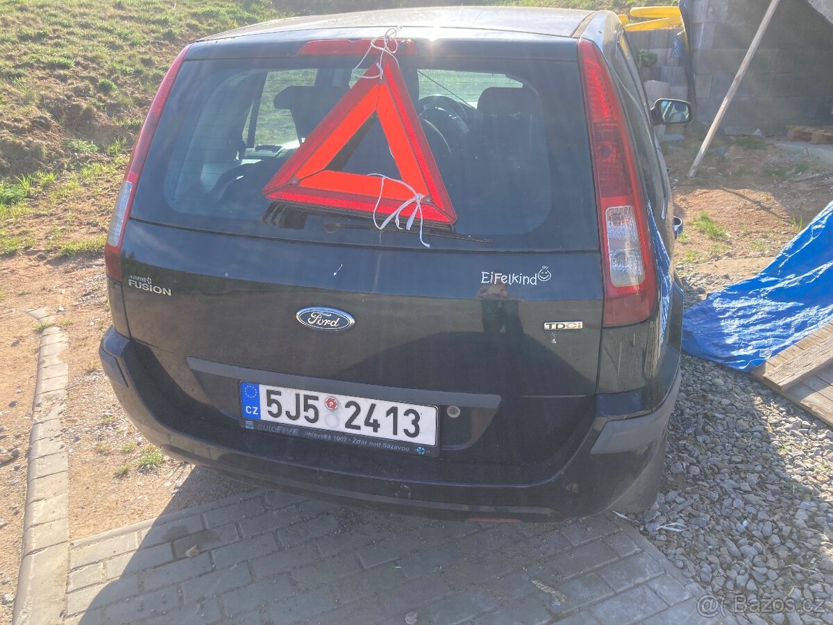 Ford Fusion - 3