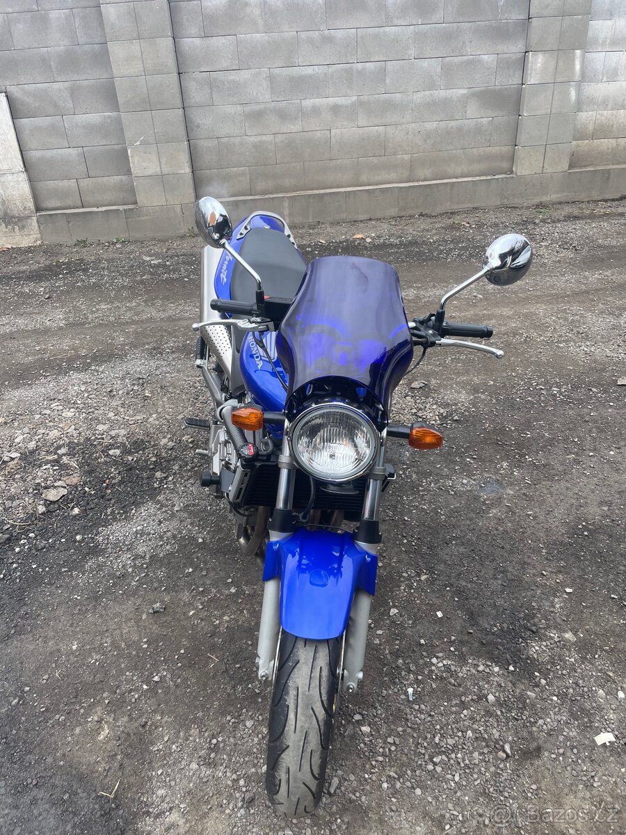 Honda Hornet - 3