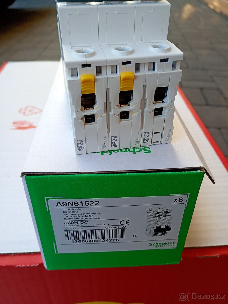 Elektro komponenty Schneider - 3