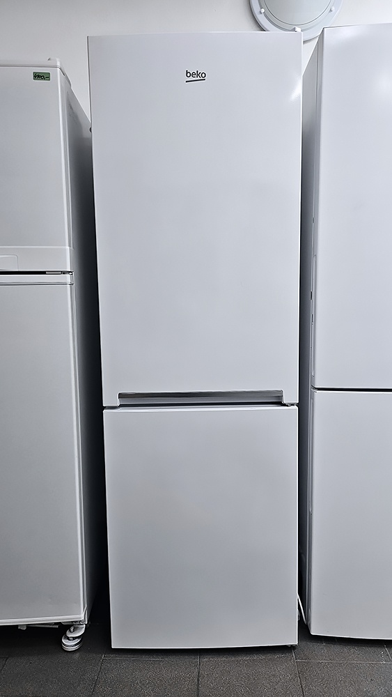 Lednice s mrazákem WHIRLPOOL, kombinovaná, výška 177 - 3