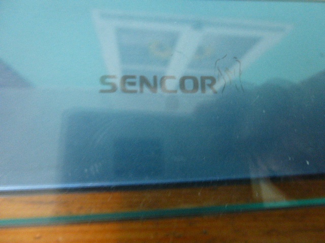 OSOBNÍ VÁHA - SKLO - 3