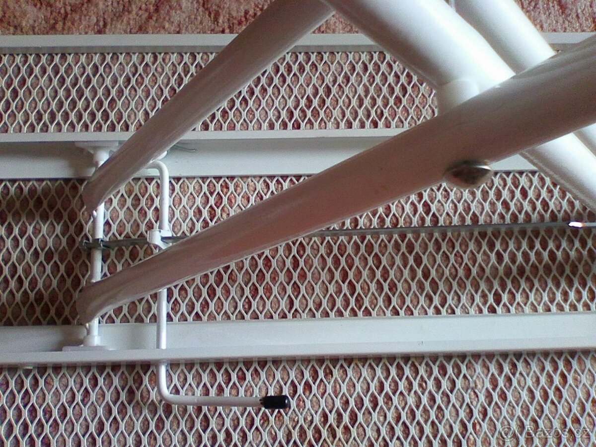 Žehlicí prkno, zn. Kvartet - 3