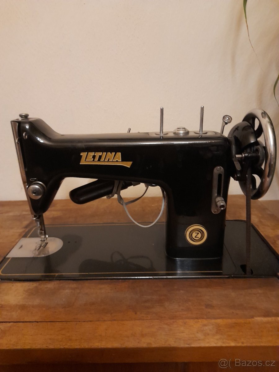Šlapací šicí stroj Zetina - 3